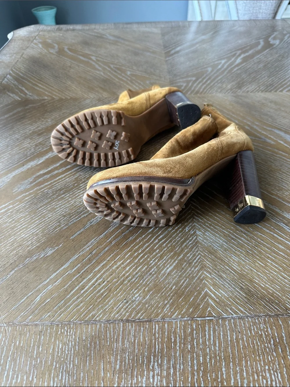 Women’s Suede Tory Burch Ankle Boots in Camel